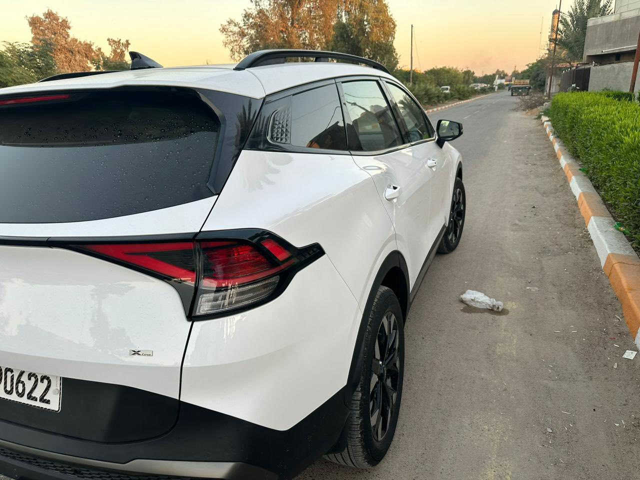 السلام عليكم
سبورتج 24 وارد امريكي
فول مواصفات السياره اكس برو
بانوراما
بصمه تشغيل
بصمه ابواب
تشغيل عن بعد
كراسي جلد +كهرباء
مود درايف
رادار امامي + رادار جانبي 
السياره فول مواصفات للأخير 
رقم بغداد هزه وارقام وسنويه كله جديد
كير محرك تبريد تخم تاير كله على وضع الشركه
السياره ماشيه 13 الف
مكان السياره بغداد
السعر 218 وبي مجال
0818677199
***********
