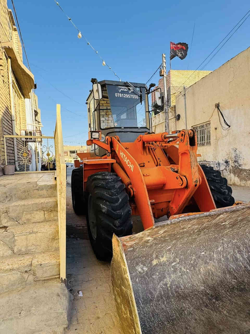 السلام عليكم للبيع شفل دخول جديد هيتاشي{ 70 LX }وارد اليابان كفاله عامه مكينه ازوزه لاستفسار ( *********** )
