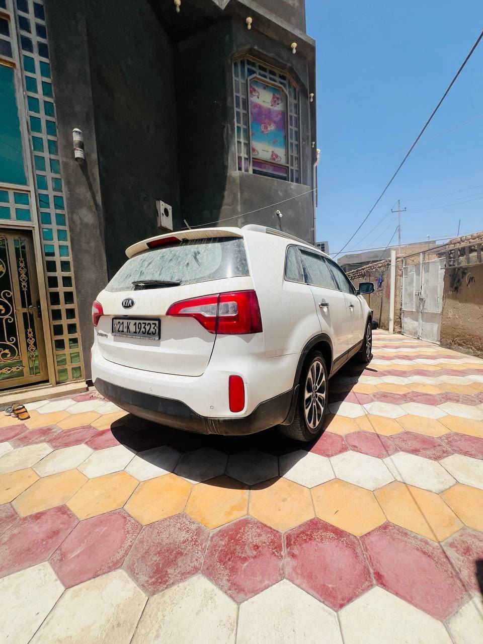 ‏السلام وعليكم
سورنتو ٢٠١٣خليجي كفاله عامه
السياره جديده مال جناي 
رقم سياره  سليمانيه بأسمي مداور ثاني يوم
مكان سياره سماوه
السعر 200 وبيهه مجال بسيط
اللاتصال /***********
المواصفات
بصمه 
بصمه ابواب 
4 سلندر
7 راكب 
3 قطع تبريد 
كشنات كهرباء
بردات خلفيه 
ترحيب عند الاقتراب 
تحديد مسار
نظام ترحيب 
حساسات خلفيه
اشاير بل مري 
كروز سرعة 
تحكم استرن
