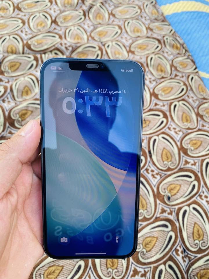 ايفون 12 برو ماكس شرق أوصاط جاز نضيف وكلشي مابدا بيه بطريه 75 سعر 575وبيه مجال***********متوجد بس وتساب
