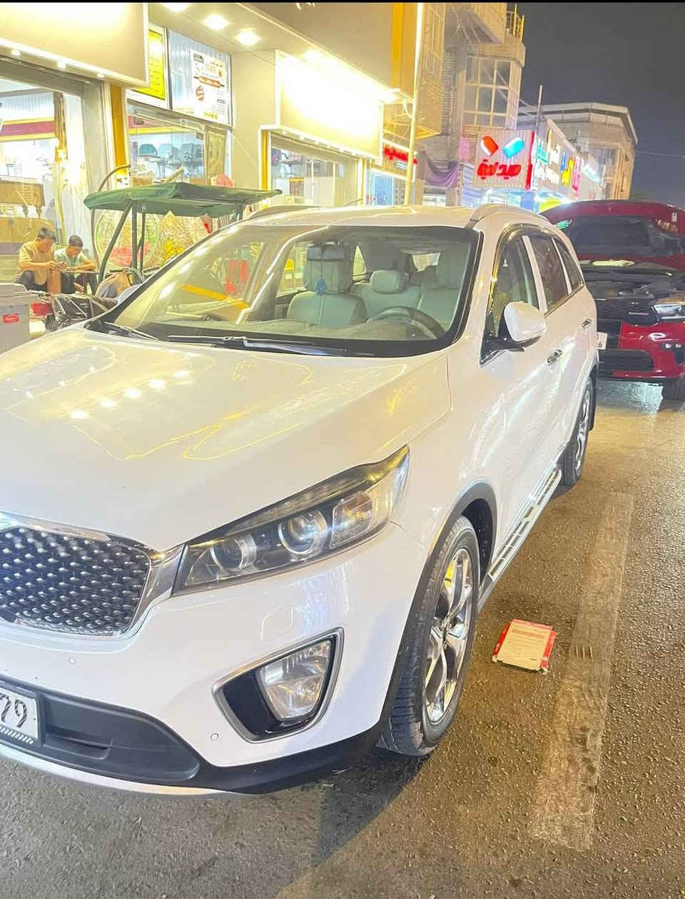 السلام عليكم
سورنتو 2015 خليجي 6 سلندر لايت زنون بلاد وزراك لايت وشاشه كبيره وكشنات جلد 
ماشيه 175 
مكفوله من الصبغ والتبديل فقط البنيد مصبوغ سيارة جاهزه ورقم بغداد باسمي مكاني واسط الكوت السعر 195
***********
