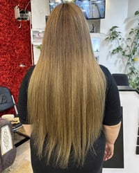 بنات سوينا عروض لشهر رمضان من صالون ايڤا المنصور الرواد شارع مول المنص...