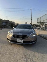 الفخامه الكوريه 👉 كيا كوريس 2013 اعلى فئه ال vib المواصفات  جلد  اربع ...