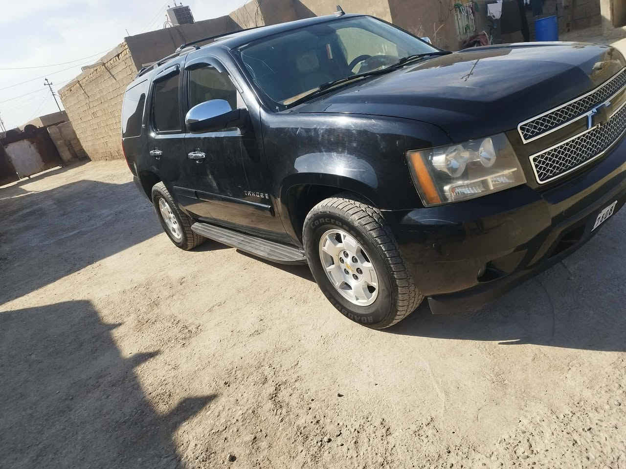 السلام عليكم احبتي تاهو دوات للبيع موديل 2008 فول الآتي سعر 70وبيه مجال ***********
