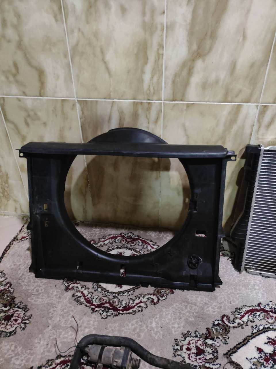 ئەم پارچانە بۆ فۆرشتن خوار بازار هه مووی بە شەرت بۆ  زانیاری زیاتر  پە وەندی بکەن بەم ڕە قەمەوە ***********
