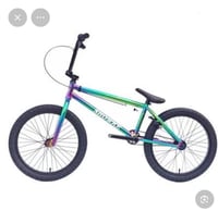 للبيع بايسكل bmx  سبع الوان مكينة موشمة عدد ٢ نظافة ٩٥٪؜ قليل جدا استخ...