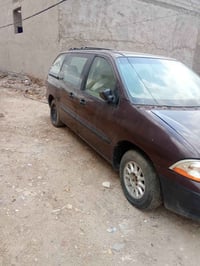 فورد وند ستار موديل 2000  رقم بغداد انكليزي   سياره فول مواصفات  تبريد...