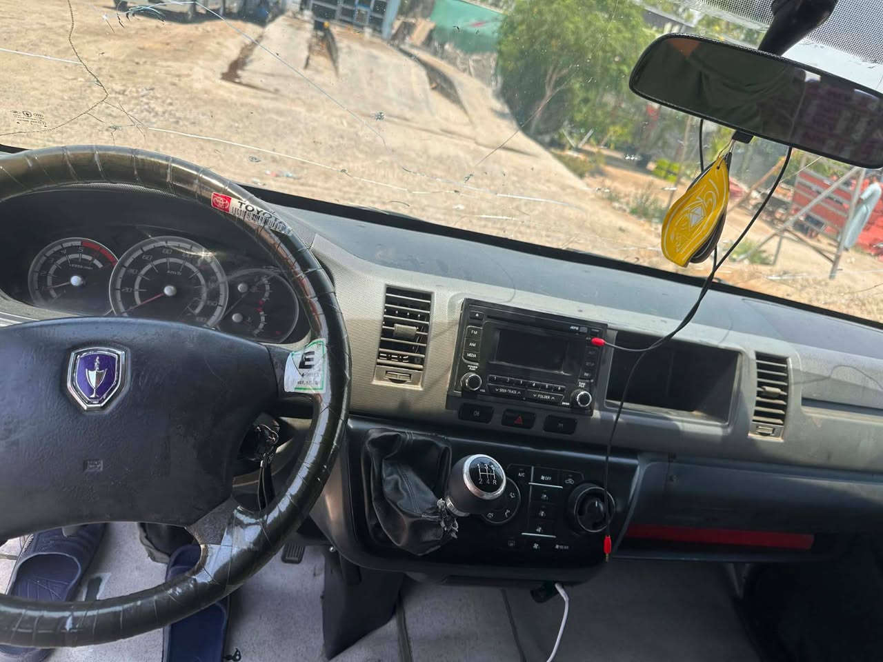 السلام عليكم جنبي للبيع مطلوبه مرور 7200ملايين وهيئة 400 الاستفسار الاتصال ***********
