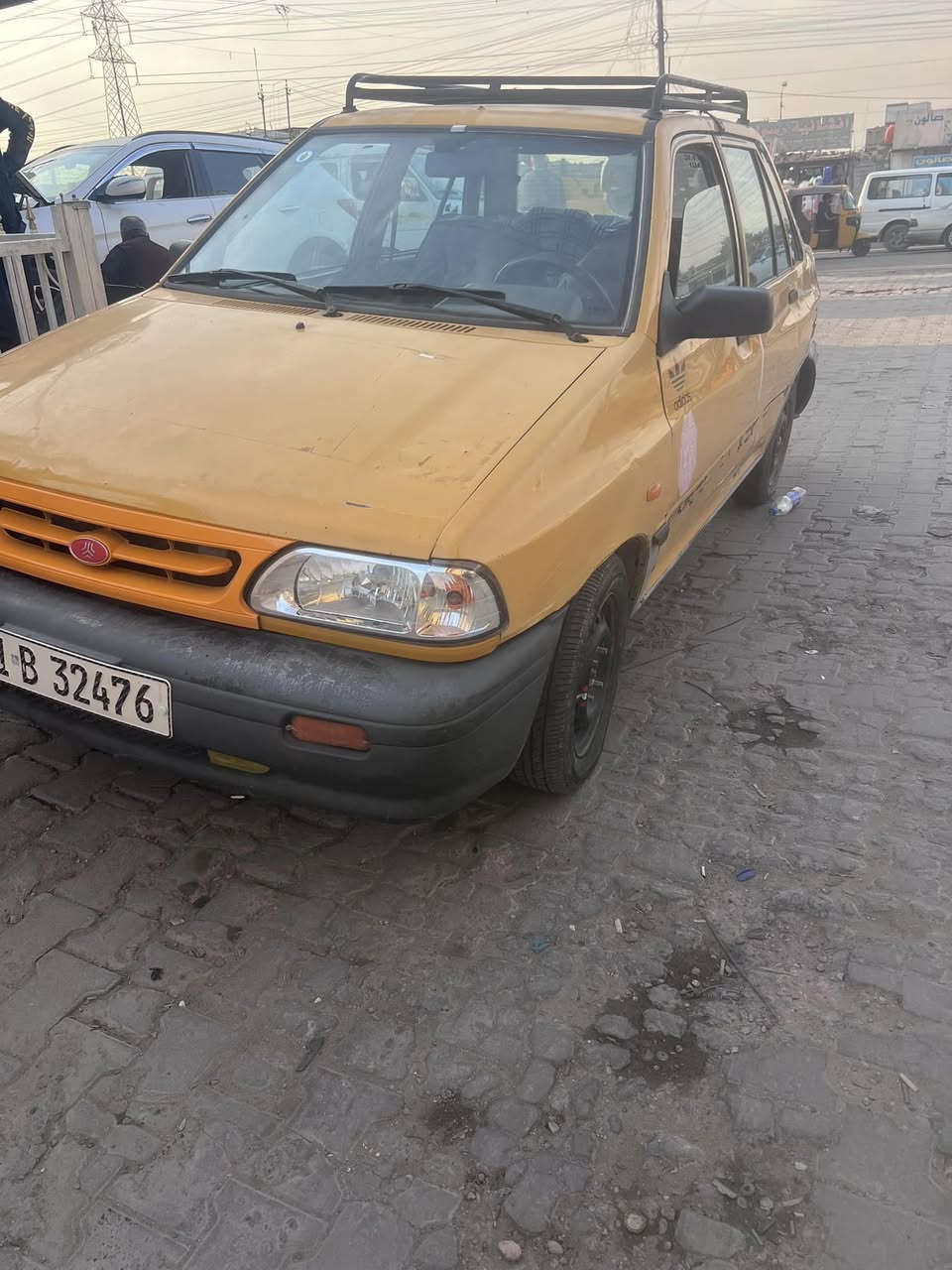 للبيع 2011 رقم بغداد انكليزي سنوية ل2030 هيئة ممطلوبة محرك وكير حلوات 
كهربائيات شغالة 
شواصي جدد ومصورهن 
الكشر كدام عينك تجي وتكلب 
سعر 22 وبيها مجال 
***********
