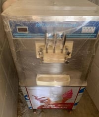 مكاين سوفتات ميلاد عداد ٢ سوبر حجم كبير مستخدمات قليل مكان بغداد 07702...