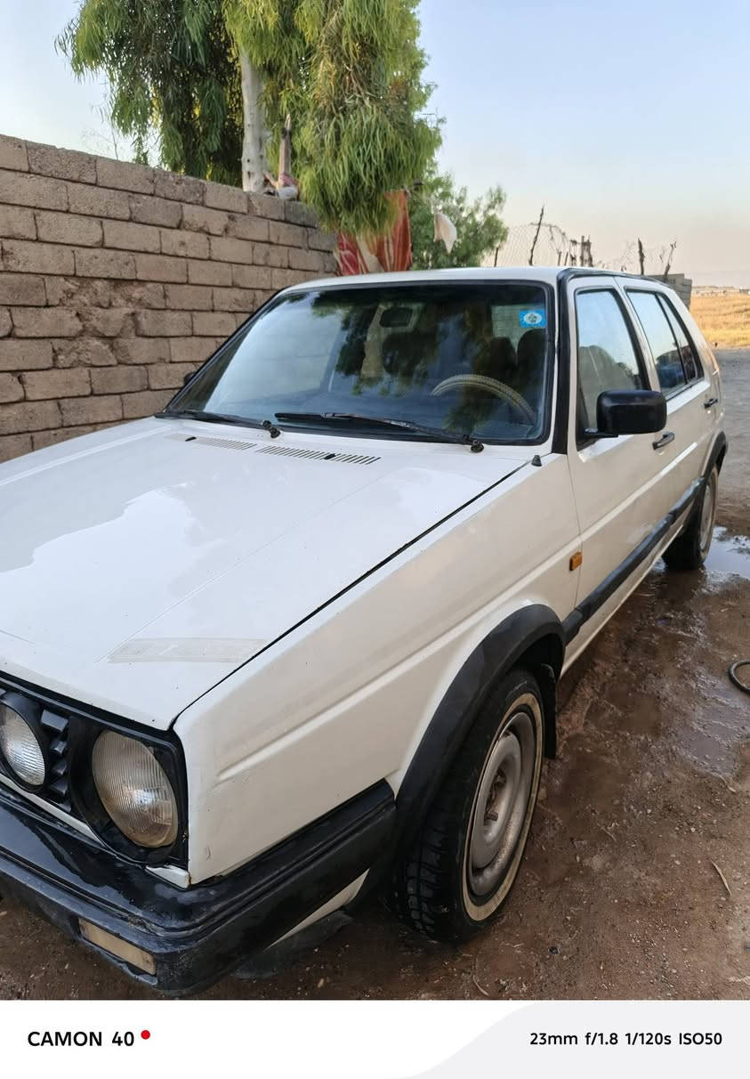 سلام عليكم
كولف عضم، موديل/ 88/
رقم وسنويه جديد، 
كاربون بانزين ماستر، 
محرك بدايه صرف، 
صفر ٨ المرغوب، 
كير، شرط طخم نص، عمر، 
أربع، تايرات، جدد 
مابيها صبغ، 
سعرها. 37ورقه، 
***********
