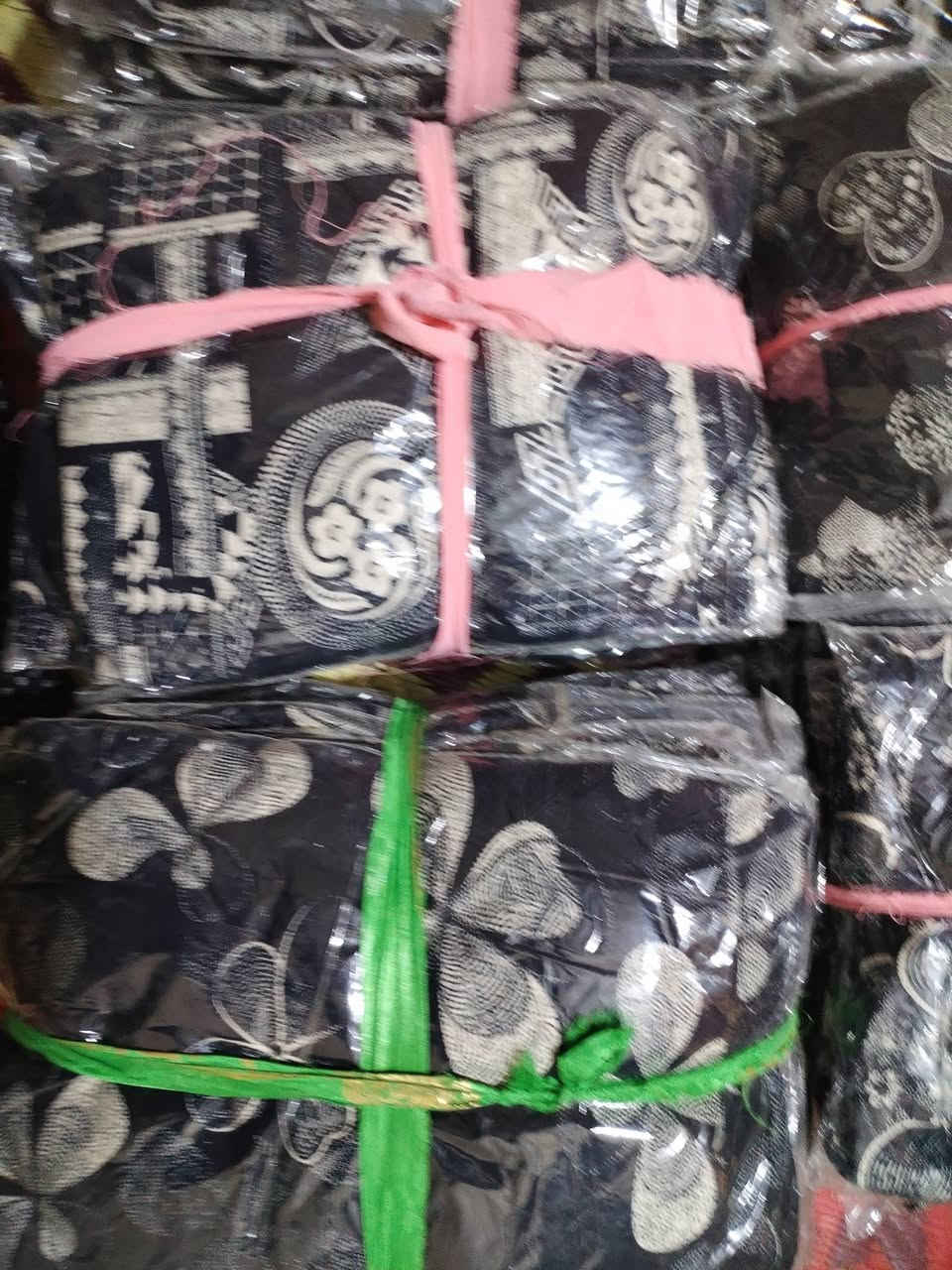 السلام عليكم كل عام وانتم بخير جادرصلاه اقماش ايطالي اخر3درزن للبيع سعرالدرزن 85جمله المفردالقطعه 10ألاف للاستفسار وات ساب ***********خياطة ريتاج الي ميشتري يرفع المنشور بالله العظيم عليك بالدعاء للوالدين
