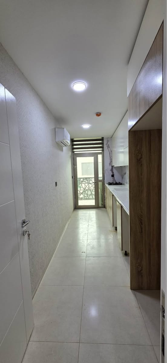 لايف تاوەر بۆ فرۆشتن دوو واجهە داخلی و خارجی رووبەر ١٠٩م دوو ژور نوستن
بۆ زانیاری زیاتر 
*********** أربيل, العراق
