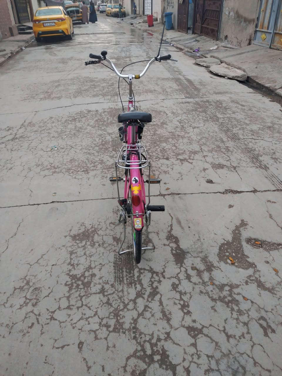 سلام عليكم بيسكل للبيع السعر 100و بيه مجال ***********
