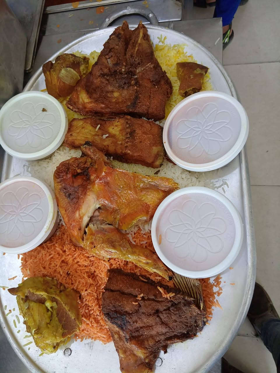 رمضان كريم🌙
تقدم لكم مطبخ حجي مهند الصفافير
اشهى الاكلات الشرقية 
باسعار تناسب الجميع

متواجدين طيلت ايام الشهر الفضيل 
***********
***********
متوفر جميع الاطباق والمروقات 
يم حجي مهند لتحتار اتصل بينا واترك الباقي علينا

ومن لا يملك المال فليأخذ بلمجان
ورزقي ورزقك على الله 
مطبخ حجي مهند الصفافير
@إشارة الجميع
