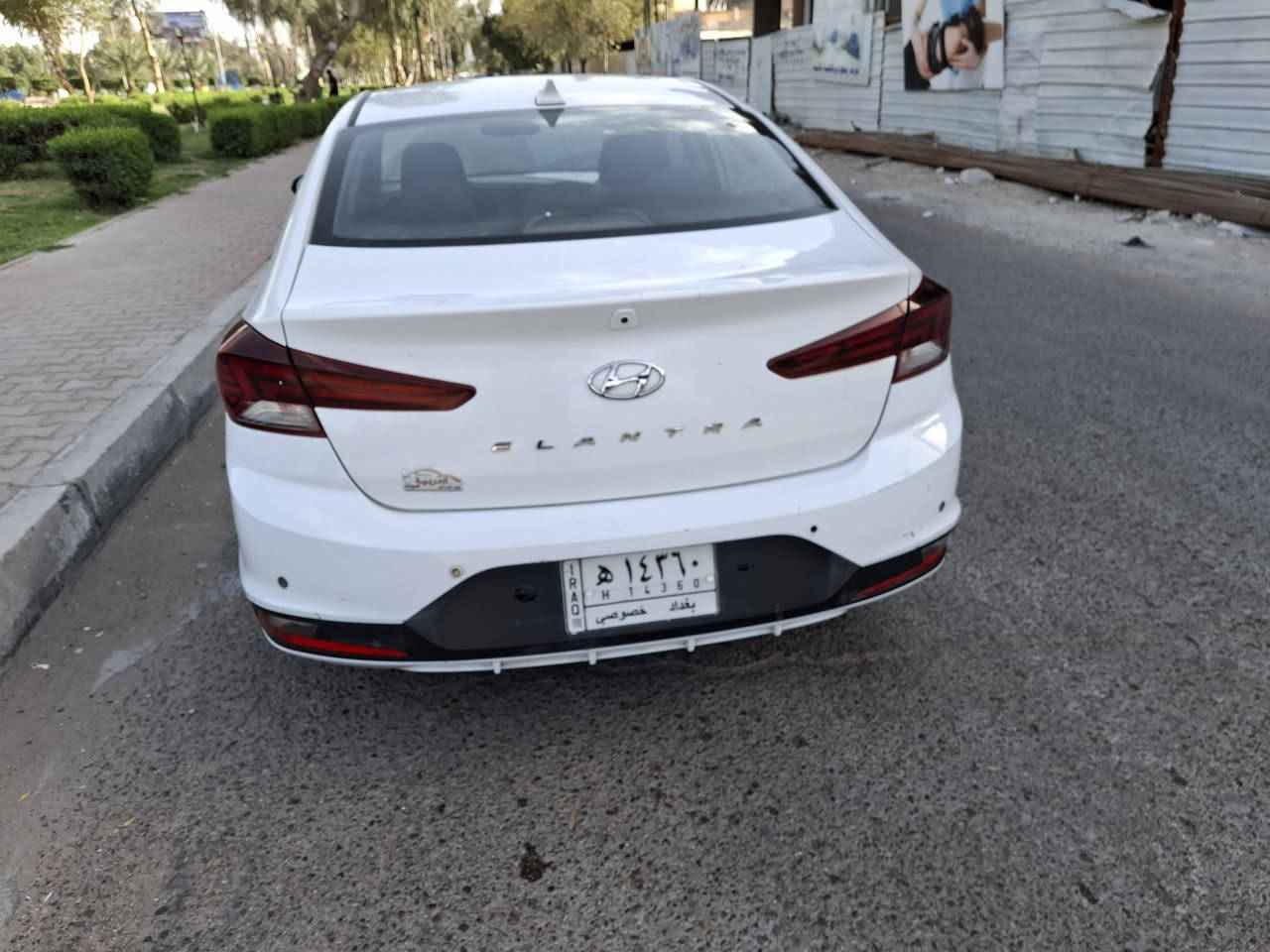 سلام عليكم النترا ٢٠ امريكي كندي بس بنيد حادث امريكا بالعراق بيهة طخة كاش خفيغة جوة الدعامؤة الخلفية  ملبيهة صبغ بس بنيد نص فول سعر ١١٧ *********** تحياتي للجميع
