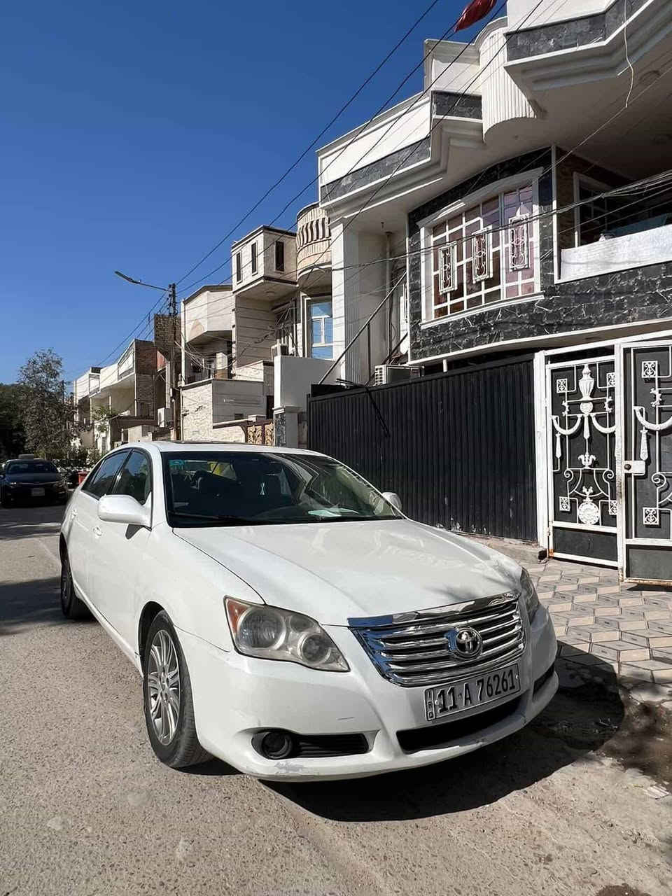 سلام عليكم افلون للبيع 2007
 فول مواصفات
 بيها قطع صبغ ابيع احزام 
رقم بغداد 
السعر 92 بيها مجال 
المكان بغداد حي تونس 
 الرقم ***********
