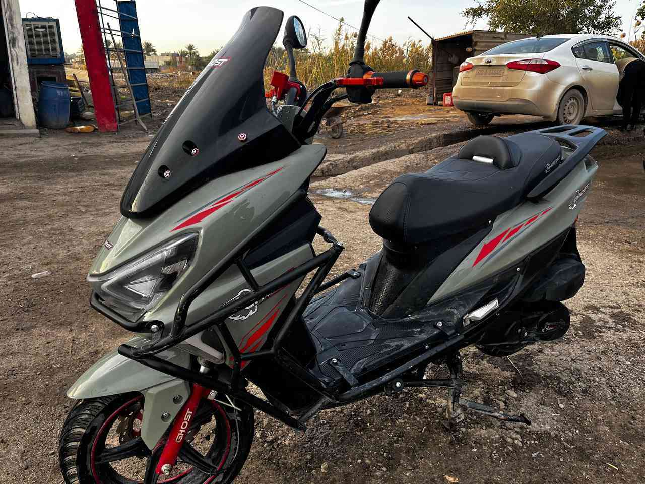 السلام عليكم 
دراجة كوست للبيع 2025 ما صار 6 اشهر من طالعة من المعرض دراجة جديدة وخير من الله كفالة عامة 
السعر 850 وبيها مجال 
بعقوبة تقاطع السادة 
رقم *********** متوفر واتساب
