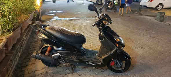 دراجة سكنس
موديل 2015
نوزل خطين
كهربائيات كاملة دراجه خير من الله تجي تفحص وتاخذ 
سعرها 550 وبيها مجال حك جيتك 
***********
