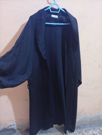 ملابس • للبيع • سعر مناسب