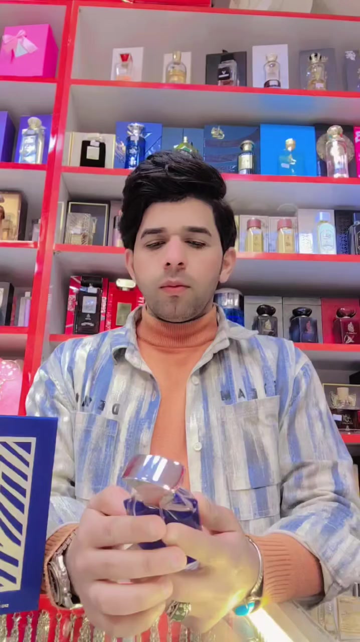 ادم المحطه الوحيده للثبات 45 الف 
يتوفر لدى الأمراء متجر الهدايا الفخمة العنوان واسط قضاء الحي حي الوحده قرب الاشاره المرورية 
للطلب 
☎️ *********** علي طالب
