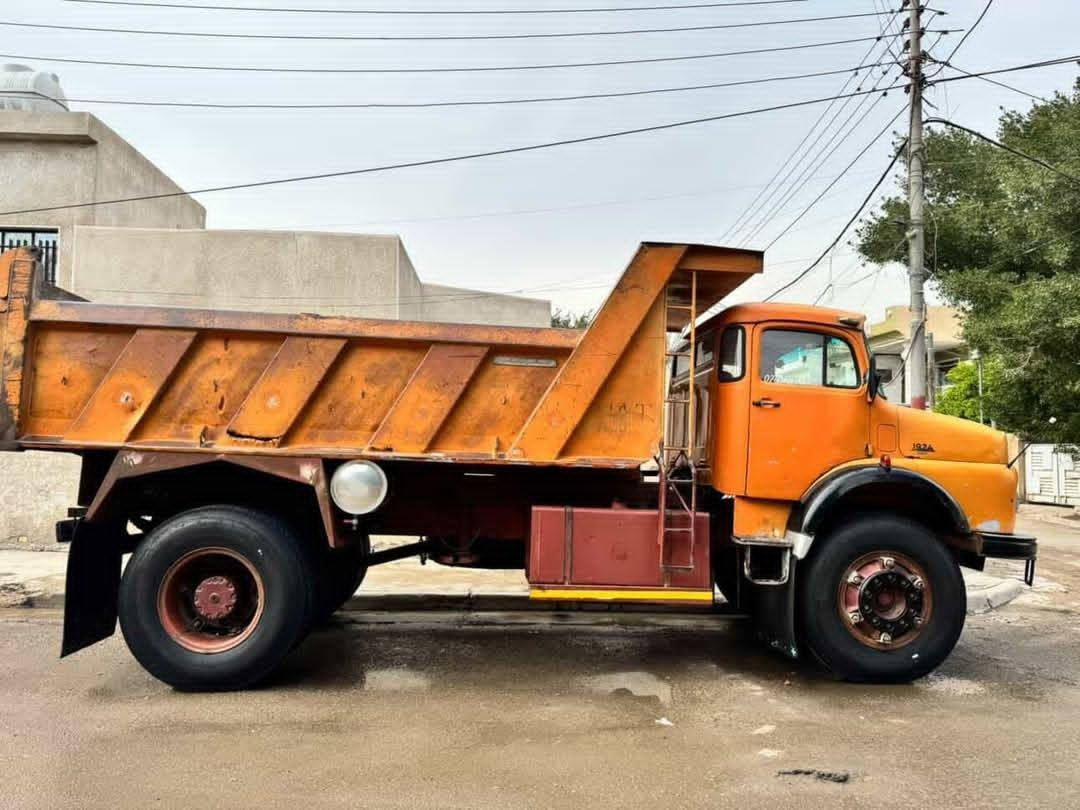 اقجم للبيع مديل 81 الاستفسار على رقم *********** عنوان بغداد تقاطع درويش
