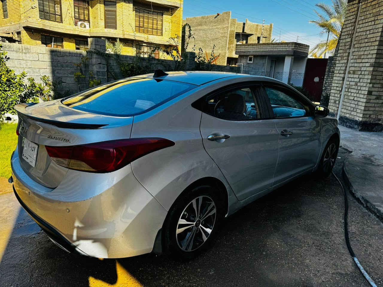 سلام عليكم ... #ألنترا_خليجي_موديل_2012 
سياره جاهزه بدون حادث بيها فقط باب خلفي مصبوغ اثر شخطه بسيطه محرك وكير وحداديه صدر وتبريد كامله وجاهزه رقم #انبار 
مكان السياره فلوجه ؛؛؛
#السعر_112&      تلفون ***********
                                     ***********
