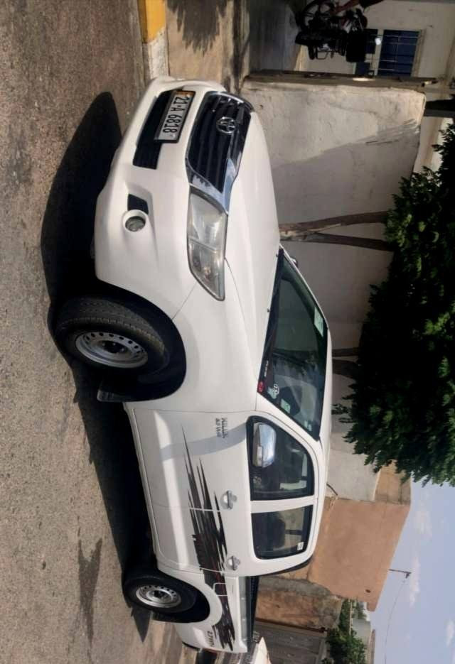 مەرزیه مۆدێلی2012 سعر 183 مەجال سەنەوی تا2029تازەیە بەناوی خۆمانە بەشەرتی گێڕو مەکینەو هەمووشتێک  بەس قەباغی سەرەوەی مەکینەکراوەتەوە دووپەڵەی بچووک ساردی هەیە  هەمووجوانکاریەکی بۆکراوە  چوار ڕەقەمیە
***********
*********** السليمانية, العراق
