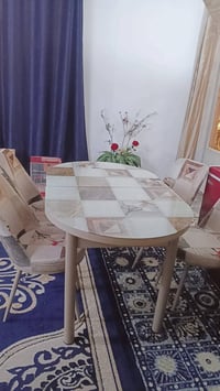 ميز • ٥ كراسي • طقم سفرة