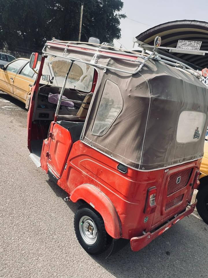 شباب تكتك للبيع22 سنوية ميسان  عل تحويل استلام نكليزي تكتك كفالة عامة  مكينة مكفولة لا مفتوحة ولا ونة اكسل مال جناي جديدة كلش ولا ملعوب بيهة ابيع بدون غراض   ***********
