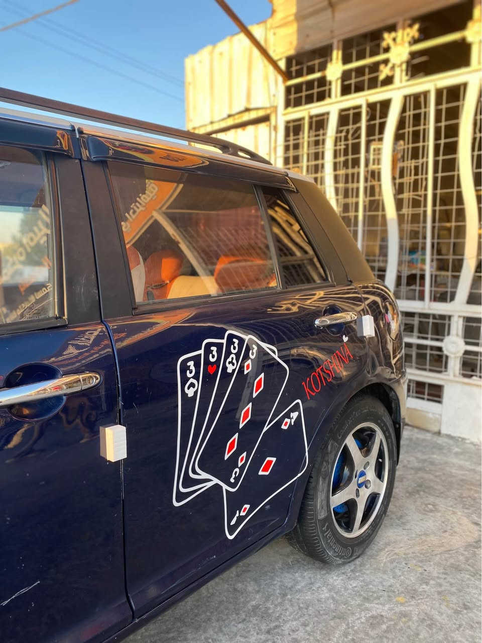 السلام عليكم………
ليڤان 320 
موديل 2012
رقم بغداد 
كير مكينه جديد هسه شادهم 
حداديه 50% 
بيها مكانات صبغ بدون ضربه 
مكان بابل الحصوه 
هـ ***********واتساب 
سعر 42 وبيها مجال بغداد, العراق
