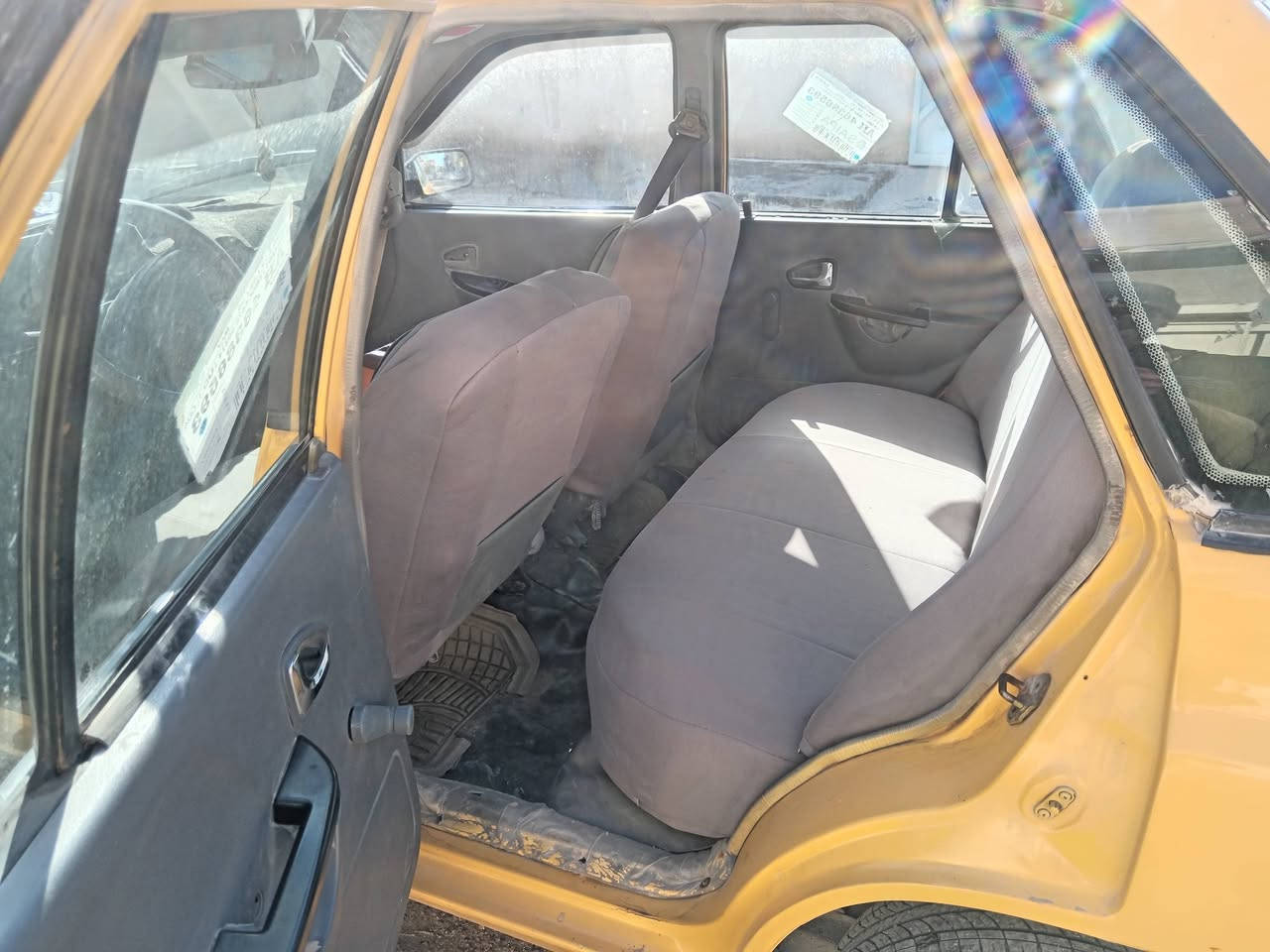 السلام عليكم ورحمة الله وبركاته
سايبا ٢٠١٢ جاهزه ريموت السيارة إطارات جديده حتى السبير جديد كهربائيات كلها شغاله دوشمه جديده كيحات كلها شغاله عالي ناصي كبل للشارع مكاني الإعلام *********** ب ٢٥ وبيها مجال
