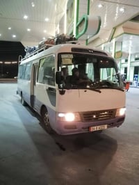 كوستر ٢٠٠٧ سياره جديده من حداديه مكينه جديده 07779840266كشنات ستاركس ب...