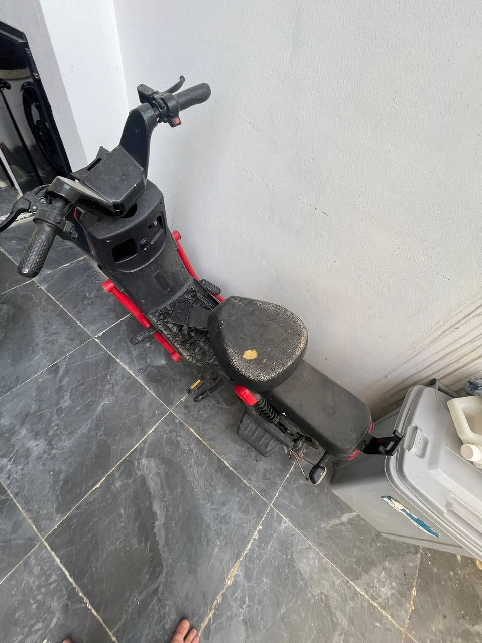 ماطور بارت شغال
ماطور ع شحن يحتاجلو بس بطاريات 

ثنينهم ٣٥٠ شراي تعال خذهم


**إذا كنت صاحب هذا الإعلان وتريد حذفه لأي سبب، رجاءا أرسل رسالة إلى الدعم الفني**