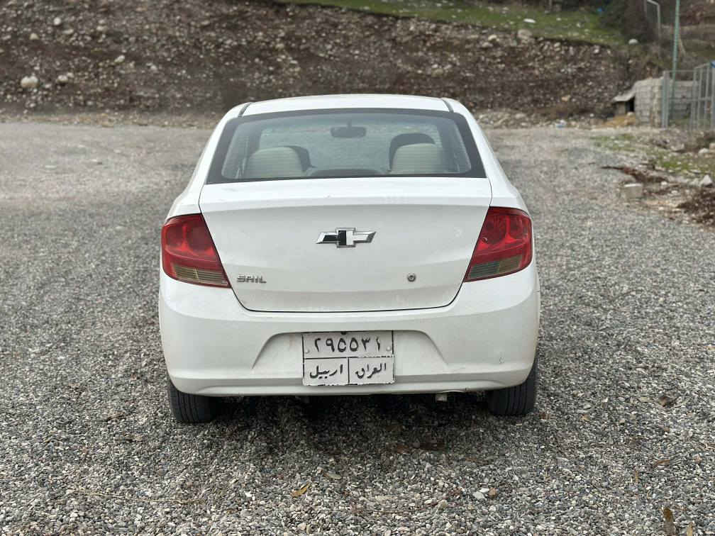 شۆفرلێت سایل مۆدێل 2012 گێڕ عادیه گێرو مەکینه نەکرایتەوه دەنگو بوخاری نیه، ساردو گه رمی به شەرت پێنج پارچەی بۆیاخه ژوری نەگرتوه بەشەرت هیچ مه سروفی نیه ،تەحویل بە شەرت سعری 56کەمێک مجال شوێن سۆران 
*********** أربيل, العراق
