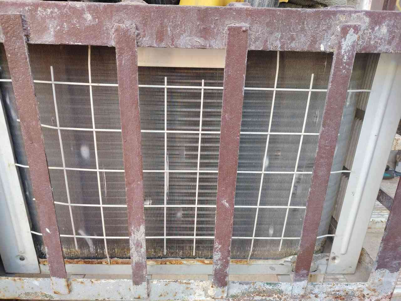 السلام عليكم مجمدة او مكيف البيع مكاني بغداد نهايت حي اور توصيل ما عندي  ***********
