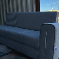 اهلا وسهلا بكم زبائننا الكرام نقدم لكم مجموعة متنوعة من الأثاث الحديث ...