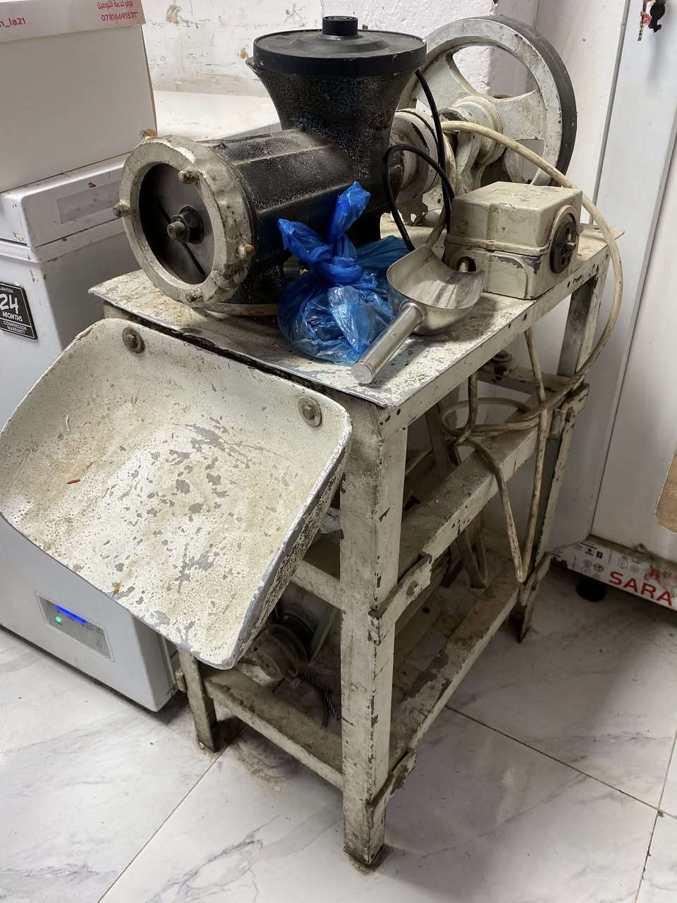 مثرامة بيتفور ايرانيه صناعيه
للبيع مكانها كربلاء 
للاستفسار ***********
