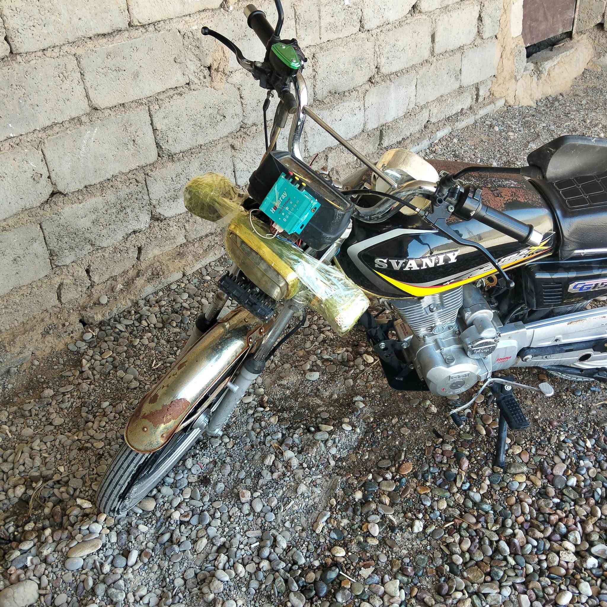 السلام عليكم موطور للبيع موديل 23 السعر 500وبي مجال ***********
