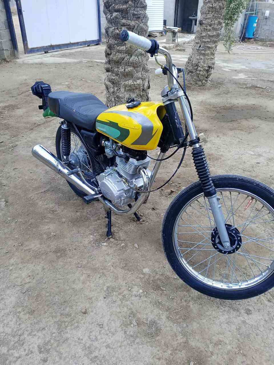 سلام عليكم دراجه موديل تعمير جديد موديل 25 دراجه تخبل بدون اوراق سعر 550وبيها مجال  بسيط شراي يراسلني خاص ويدلل


**إذا كنت صاحب هذا الإعلان وتريد حذفه لأي سبب، رجاءا أرسل رسالة إلى الدعم الفني**