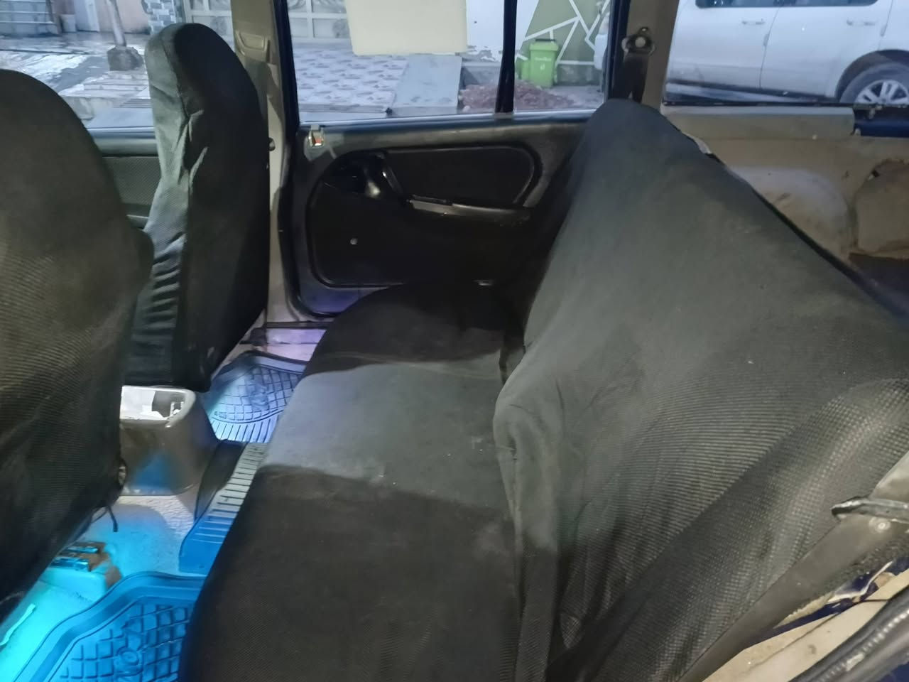 السلام عليكم اوميكا استيشن للبيع موديل 93 مشروع وطني بيه بطاقه بنزين ***********
