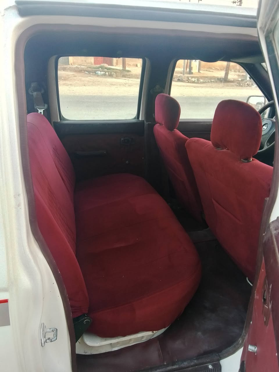 سلام عليكم نيسان شبوط موديل ٧ رقم واسط تحويل ثاني يوم مكينه وكير وحداديه مكفولات تخم تاير جديد مصبوغه عام لايتات جدد تبريد تدفئه سياره جاهزه على اخير سنويه ٢٩ مكان السياره الدوانيه *********** ‪
‏‪0784 922 4593‬‏
السعر ٨٣ وبيه مجال
