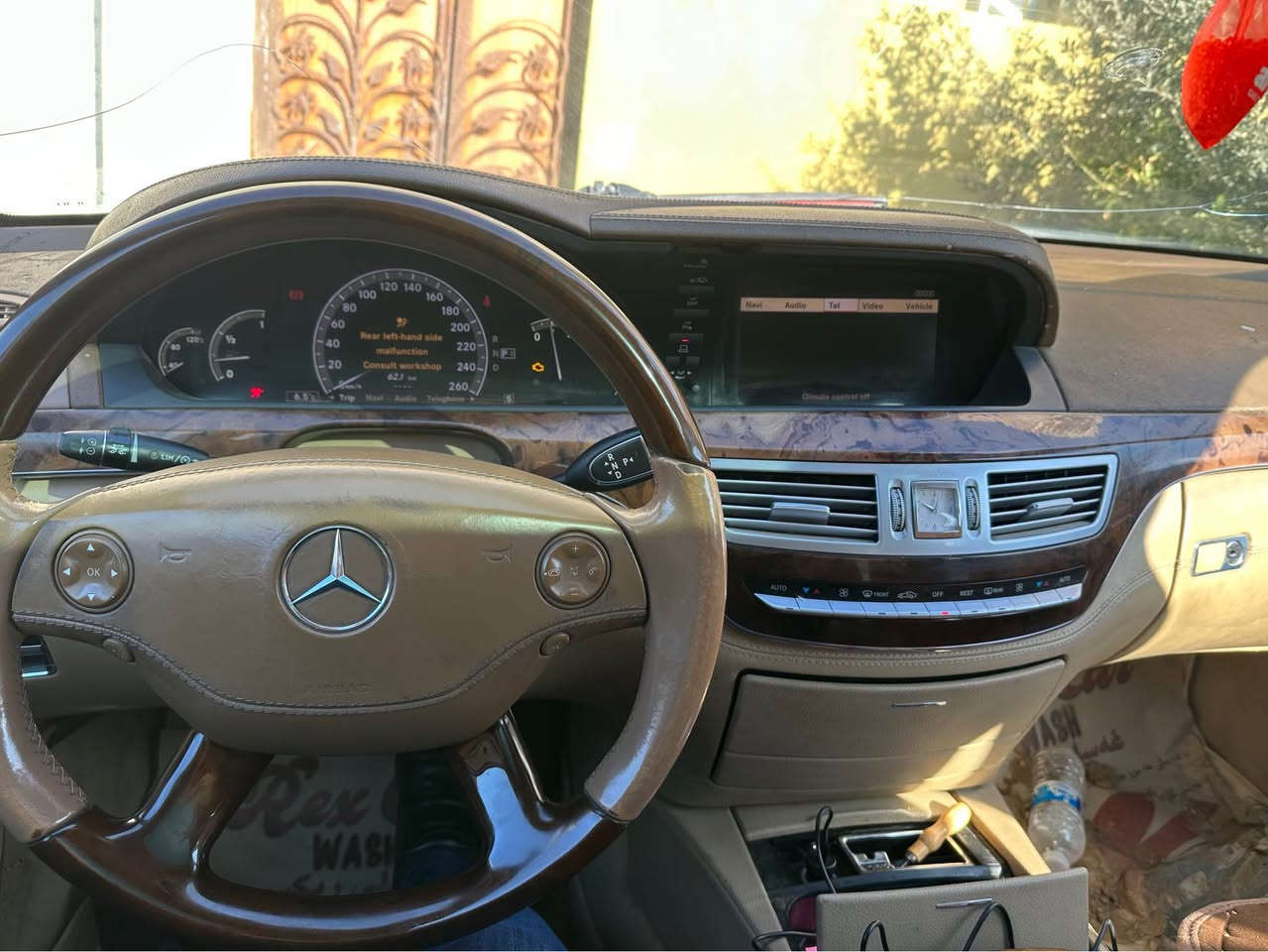 مارسيدس S550 V8
موديل 2008
فول مواصفات 
پانوراما نازور ليلي 
كوشن جلد ساردو گه رم 
ده رگا شفت 
ده بل هه وا بيلاد بي عه يب 
ويل كه پ 
كوشن ميمورى و خزن 
سلاجه 
تحكوماتى سوكان 
كوشن مساج 
3مودى ليخورين 
ئاوينه oto
جامى پولورايز
5په رده يه 
صالنصاى sport
CD box
ده عامى بو ده عامى به شه رت 
پيش و پشتى كه پسه ده عمى نيه 
په له په له بوياغى هه يه 
ره قه م و سنوى بغداد و وكاله تى له گه له  اصلى 
به س من به شه رتى ئه وه ليات نايده م 
جوابى كومينت ناده مه وه له گه ل ريزم 
***********
سعرى 80مجال Singapore
