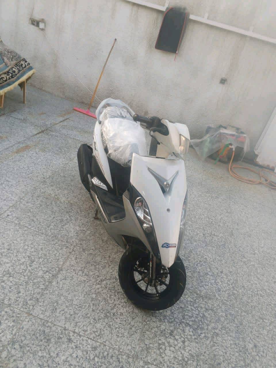 ماكس حديث نوزل كفاله عامه ومابيها نقص للبيع نضافه فول والشراي يتصل اوواتساب العنوان البصرة المشراك الجديد 