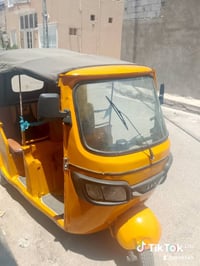 توك توك • موديل 20 • اوراق