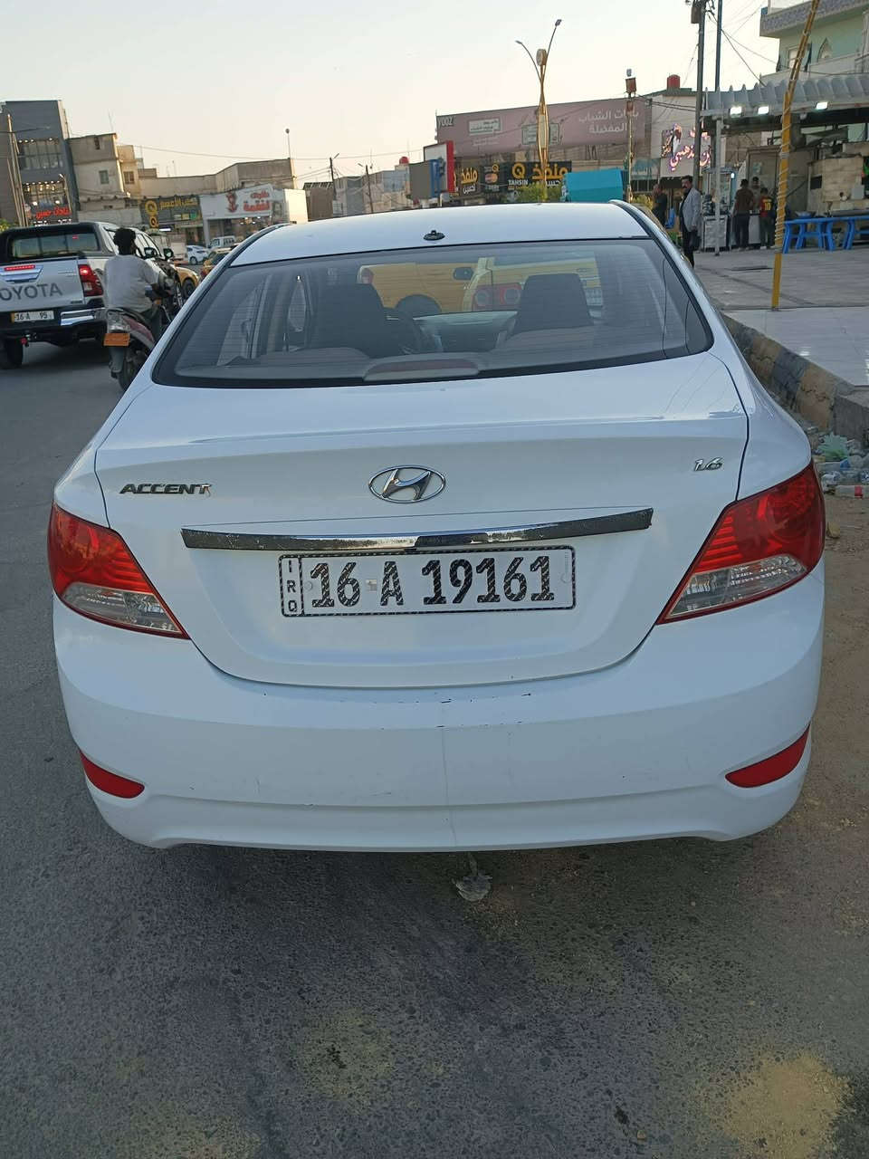 السلام عليكم اكسنت خليجي موديل 2014 فول مكينه 1600 مكينه
ماشيه 260 كيلو رقم قادسيه باسمي تحويل بيها قطعه وحده جاملغ جه السايق بدون داخل مكانها الديوانية المركز السعر 103ورقه وبيها مجال رقم الموبايل ***********
