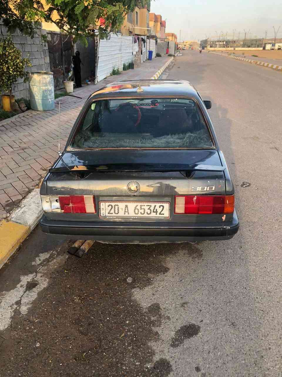 سنويه ٢٠٣٠
سياره واكعه دعاميات وداخل يرادله شغل

محرك ٥٢٠ تك فانوس بي خربطه

سياره طافيه متشتغل 

ابيعهه كوم حديد تحويل ثاني يوم 

قفلهه ١٨ بدون عمله رجاً رجاً

***********

***********
