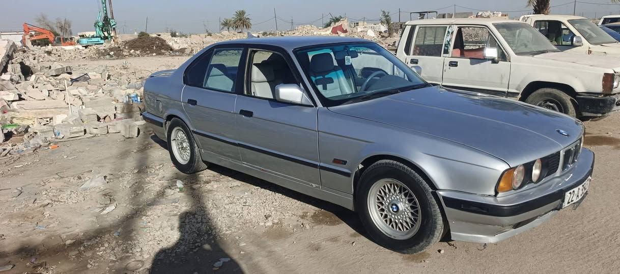 السلام عليكمBMW موديل 1992حجم 535مفتوح
رقم أربيل دولي تريد وكاله تريد تحويل 
السعر 65وبي مجال مكانه الأنبار هيت
الاستفسار ***********
