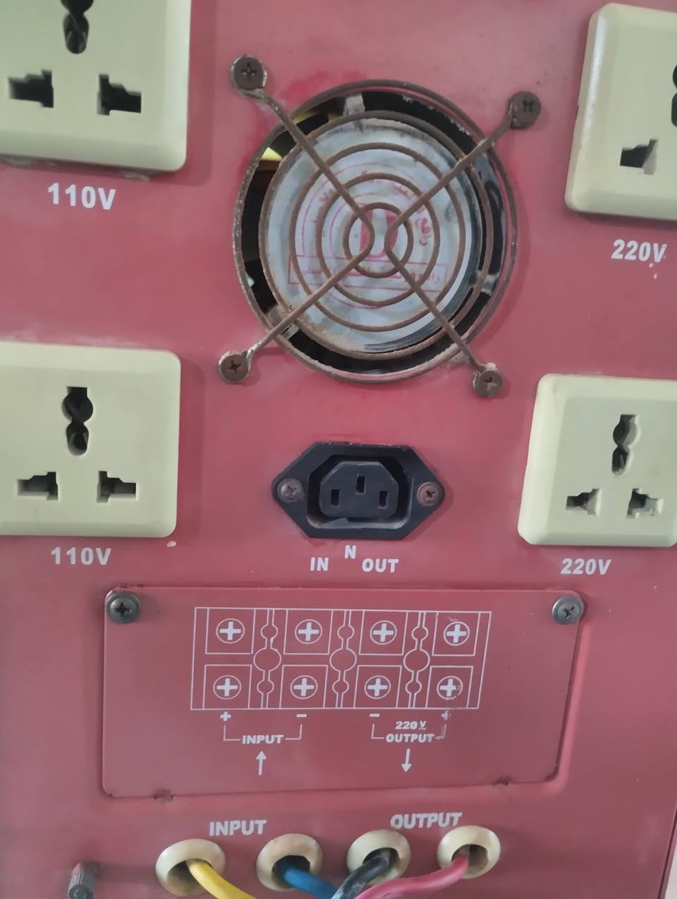 السلام عليكم رافع دلكسي عمار البصري    10kv البيع السعر 215 وبي مجال بسيط الشراي يتصل مكاني ناحيه العباره
***********
