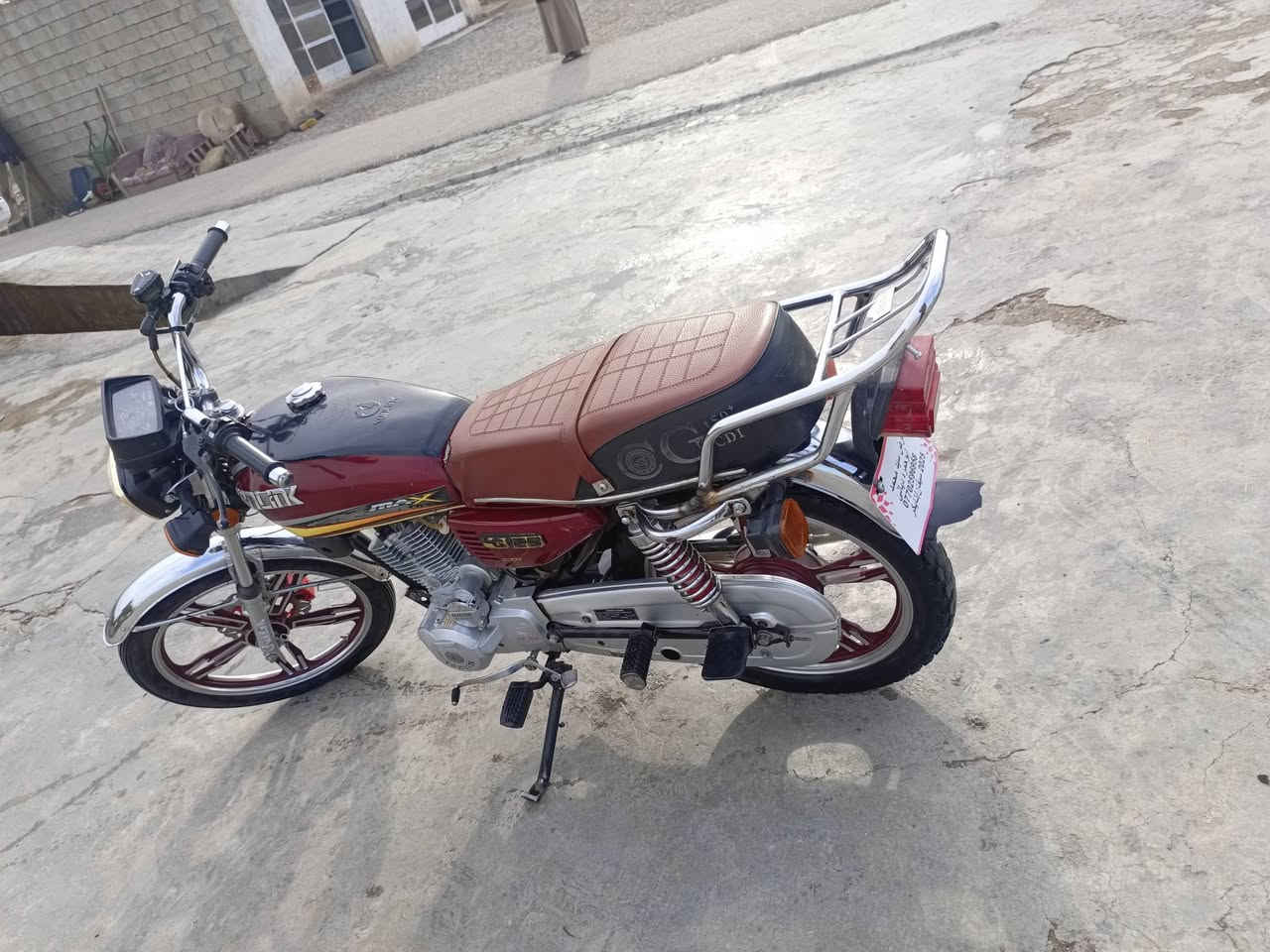 سلام عليكم دراجه سيفان موديل 2023 كامله ع كله عيب السعر 550 وبيها مجال ***********
